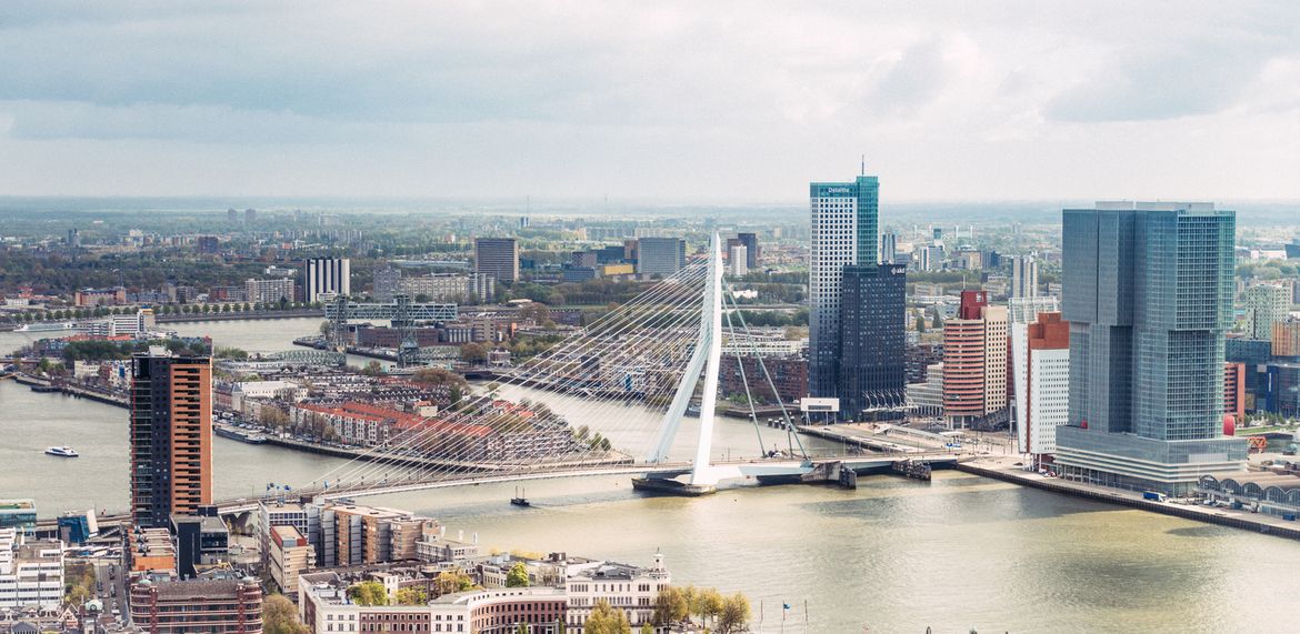 Ga naar de tandarts bij Tandzorgcentrum Schieweg in Rotterdam.